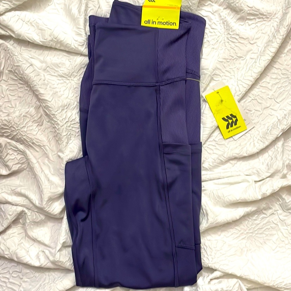 All in motion leggings, brand new.